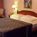 Hotel Admiral Am Kurpark 4*