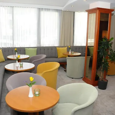 Admiral Am Kurpark Hotel Baden