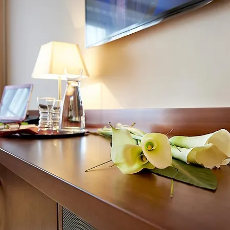 Hotel Admiral Am Kurpark 4*