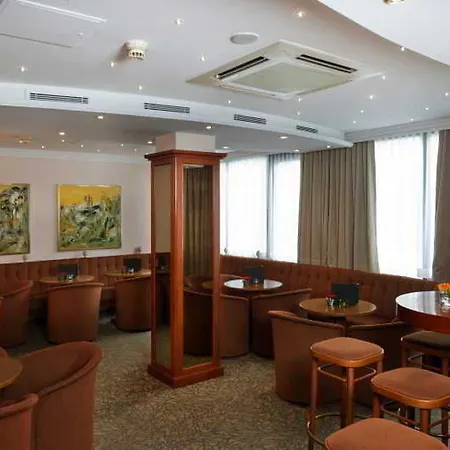 Admiral Am Kurpark Hotel Baden