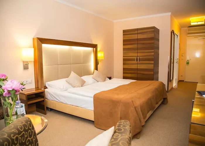 Admiral Am Kurpark Hotel 4*